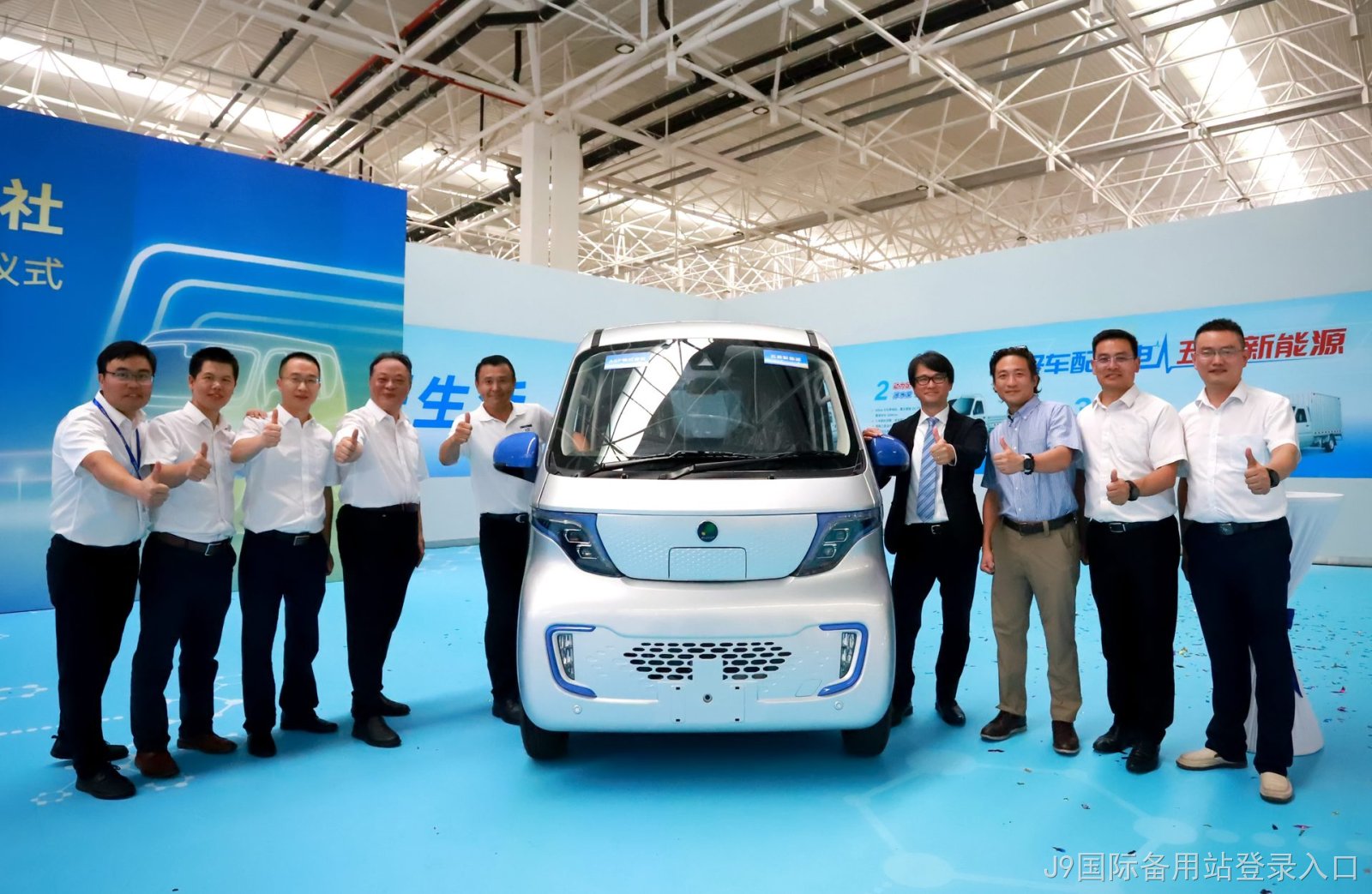 样车2.jpg