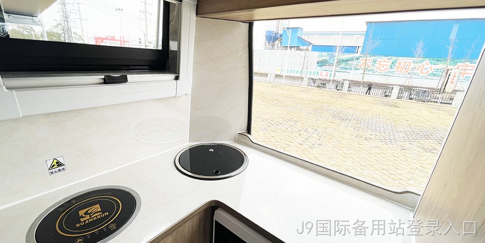 q5003.jpg